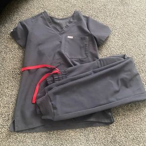 Figs, XXS top & XXS jogger.